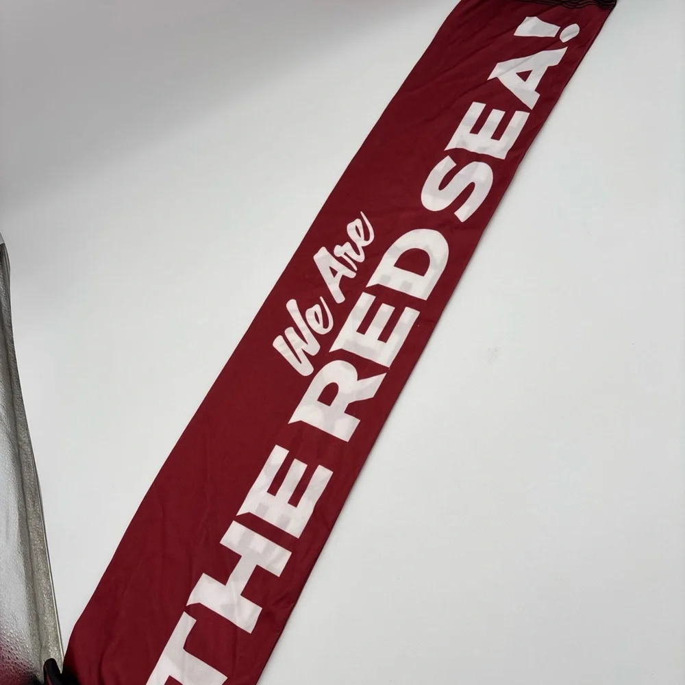 Red and Black Fan‎ Scarf